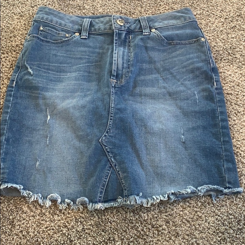 seven light washed jean skirt